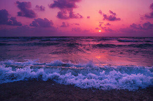 海边浪漫日落美景