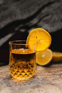 柠檬配酒