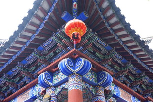 中式古建筑屋檐装饰细节