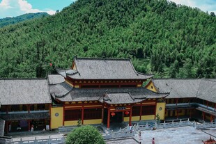 古雅中式寺庙建筑景观