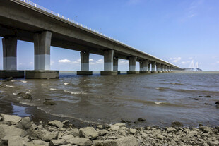 跨海长桥风景