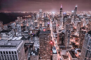 繁华都市夜景俯瞰