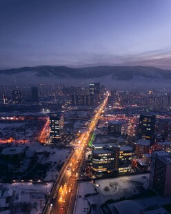 城市夜景俯瞰灯火璀璨