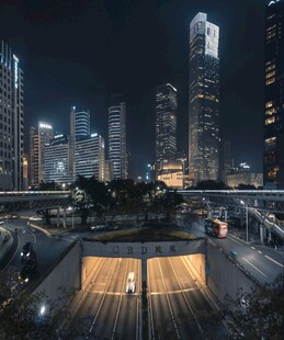 城市夜景下的广场建筑景观