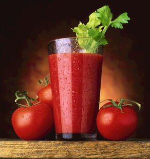 番茄芹菜汁新鲜健康之选