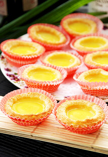 美味蛋挞色泽诱人