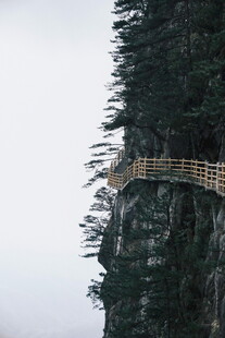 悬崖栈道