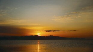 海上日落美景