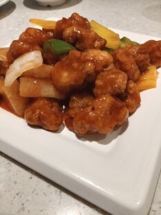 菠萝咕噜肉
