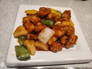 菠萝咕噜肉