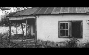 老旧小屋外观