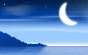 月夜下的静谧山海景色