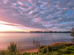 海滨日落美景