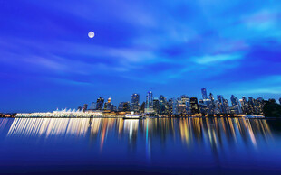 城市月夜美景
