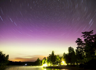 湖畔星空夜景静谧美好