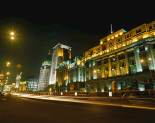 上海外滩夜景璀璨灯火