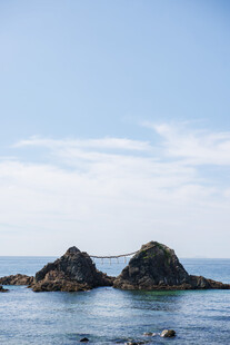 海边双岩