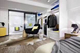 现代时尚服装店室内场景