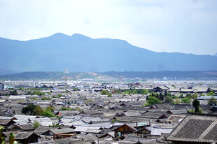 山城小镇全景