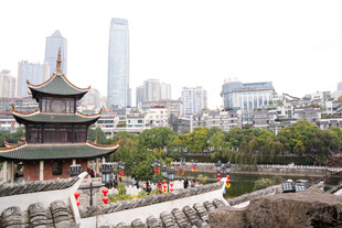 古建与现代都市景观交融