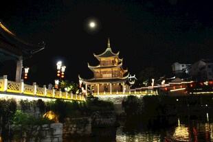 夜晚古亭美景