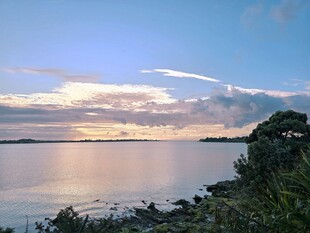 海滨日落美景