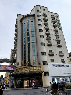 城市中高层商住建筑外观