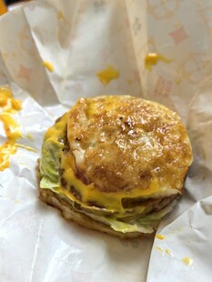 美味多层汉堡