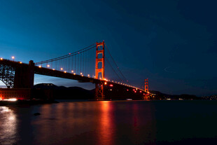 夜幕下的金门大桥美景