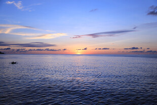 海上日落美景