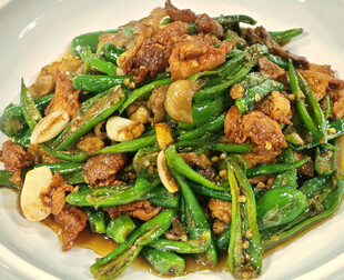 青椒炒肉