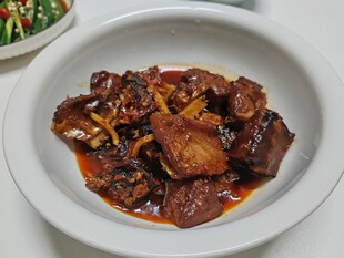 红烧鱼块