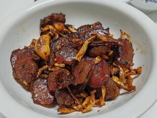 爆炒肉片
