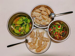 多样美味菜肴