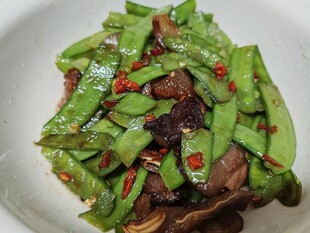 荷兰豆炒肉