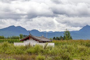 草原小屋