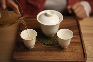 中式茶具 优雅品茶瞬间