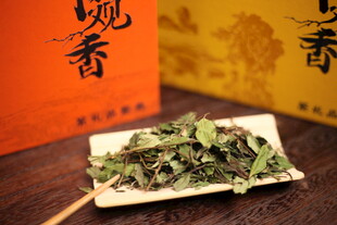 福鼎白茶  礼盒 荒野牡丹