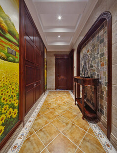 奢华走廊艺术壁画与瓷砖