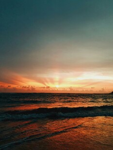 海边绚丽日落美景
