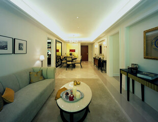 现代简约风格的温馨客厅