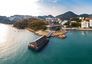 海滨美丽景致与码头建筑