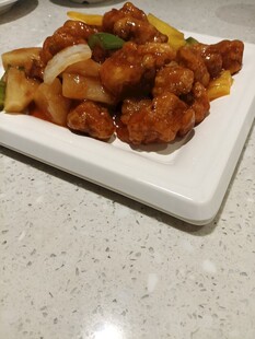 菠萝咕噜肉