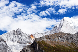 壮丽雪山美景