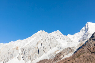壮丽雪山美景
