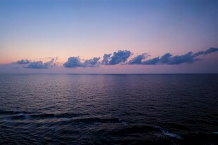 海上暮色美景