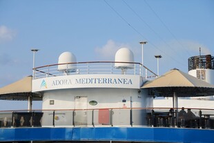 海上船只