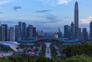 城市天际线壮丽景观