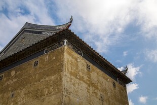 古老城楼尽显历史韵味