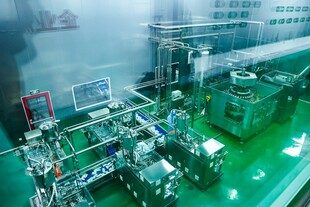 现代化智能工厂生产场景